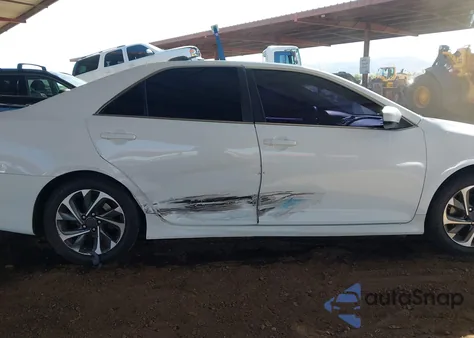 2012 Toyota Camry Se z USA, uszkodzony, nr VIN 4T1BF1FK6CU134204